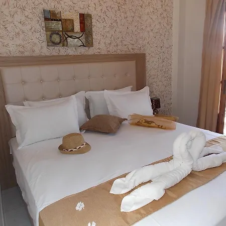 Apartment Kentia Skála Marión