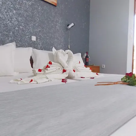 Kentia * Skála Marión