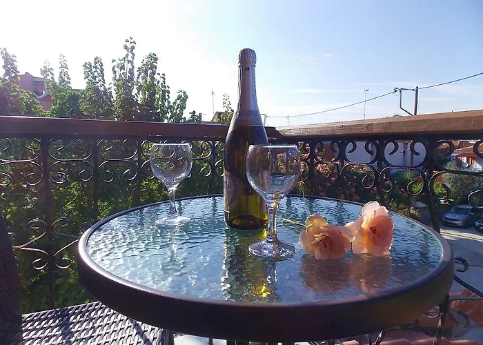 아파트 Kentia Skála Marión