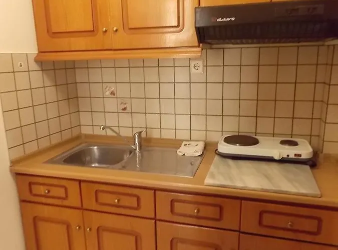 Kentia * Skála Marión